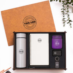 VIP - Ahşap Kutulu Kurumlara Özel Hediye Seti 3626-22