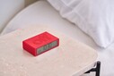 Lexon Flip Mini Şarj Edilebilir Alarm Saat Açık Kırmızı - Thumbnail