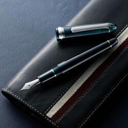 PLATINUM - Platinum PNB18000#3776 Century Silver Trim7 Laurel Green Dolma Kalem (1)