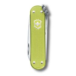 VICTORINOX ÇAKI - Victorinox 0.6221.241G Lime Twist Classic Alox Çakı (1)