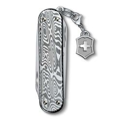 Victorinox - Victorinox 0.6221.34 SD Brillant Classic Damast Çakı