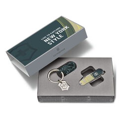Victorinox - Victorinox 0.6223.E223 Classic SD Çakı, New York Style